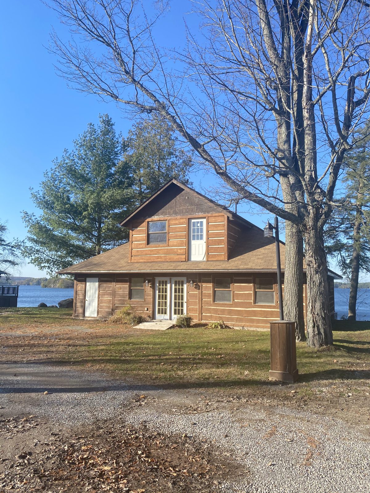 The original lakeside cottage before the rebuild